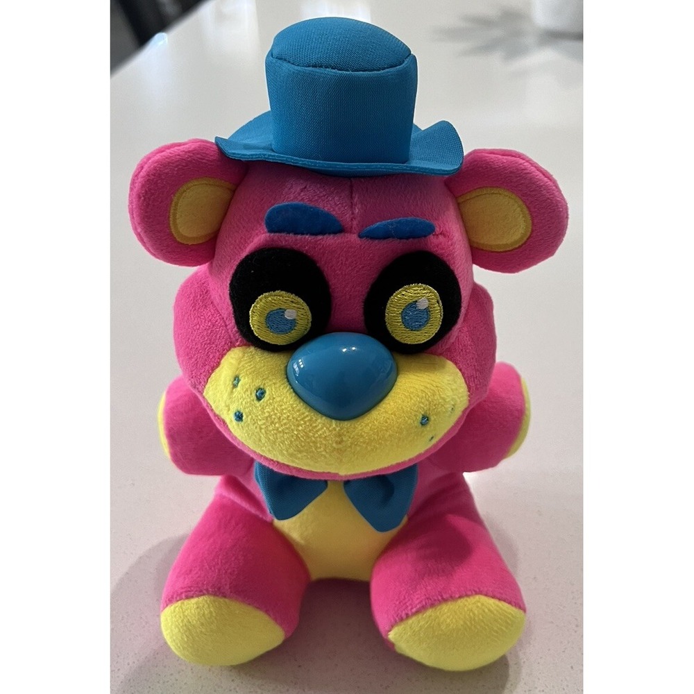Funko Five Nights At Freddy's Black Light Pink Plush Fazbear Special Delivery